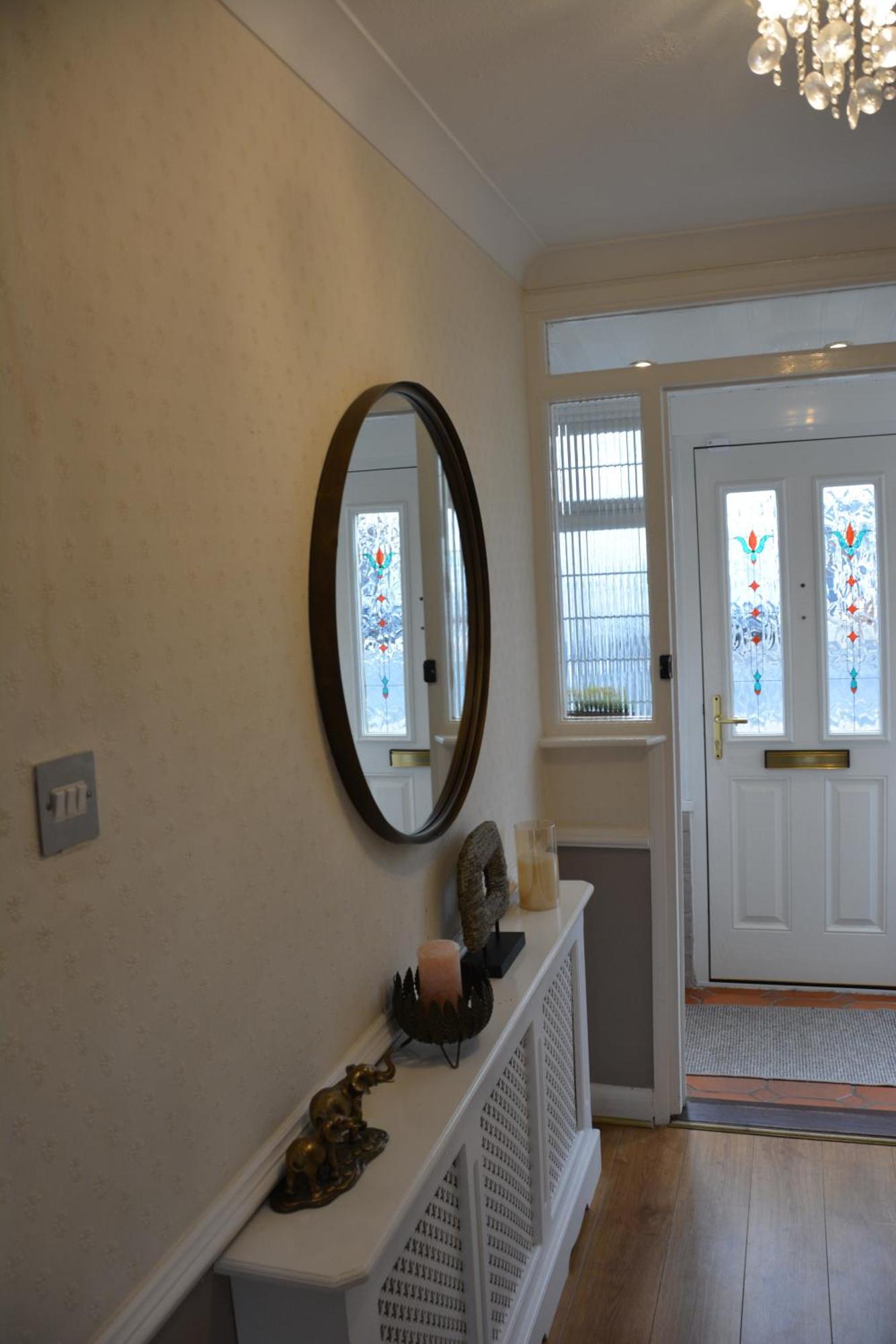 Cozy, Modern, Spacious 4 Bedroom House In London Romford Dış mekan fotoğraf