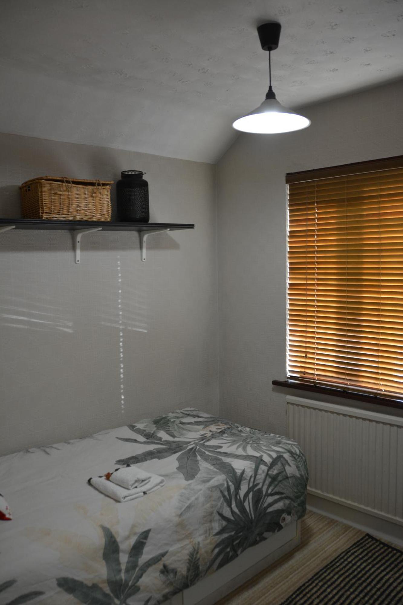 Cozy, Modern, Spacious 4 Bedroom House In London Romford Dış mekan fotoğraf